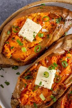 The Best Baked Sweet Potatoes There’s something wonderfully comforting about a baked sweet potato. It’s simple food, but when that sweet potato comes out of the oven with slightly crisp skin and a steaming, fluffy center, it feels like so much more than a simple side dish. I love recipes like this on busy evenings when I don't want to make anything complicated. I can wash the potatoes, season them, put them in the oven, and get on with the rest of dinner. By the time everything else is ready, the sweet potatoes are soft, fragrant, and waiting for a little pat of butter. I made these recently for a family dinner, and they disappeared much faster than I expected. Someone added extra butter, someone else sprinkled on more salt, and before I knew it, everyone was talking about how good such a simple potato could taste. That's the magic of a really good baked sweet potato. You don't need a long ingredient list. You just need good sweet potatoes, a little olive oil, salt, pepper, and enough oven time to let them become beautifully tender. The recipe I'm sharing here follows that straightforward whole-potato roasting method, including piercing the potatoes before baking, roasting at 425°F, flipping them halfway through, and finishing them with butter. ❤️ Why You'll Love These Baked Sweet Potatoes Only a handful of simple ingredients Crispy, flavorful skin Soft and fluffy inside Naturally sweet and delicious Almost completely hands-off Works with breakfast, lunch, or dinner Easy enough for a weeknight Excellent for meal prep Delicious with both sweet and savory toppings 🛒 Ingredients For the Sweet Potatoes 3 large sweet potatoes 2–3 tablespoons olive oil Salt, to taste 1/2 teaspoon freshly ground black pepper Butter, for serving That's really all you need. The original recipe also notes that olive oil can be skipped if you don't plan to eat the skin, although rubbing the potatoes with oil helps the skins become crisp and flavorful. 👩🍳 How to Make the Best Baked Sweet Potatoes Step 1: Preheat the oven Preheat your oven to 425°F (220°C). Give the oven enough time to fully heat before putting the potatoes inside. A properly preheated oven helps the potatoes roast rather than slowly steam. Step 2: Wash the sweet potatoes Give each sweet potato a thorough scrub under running water. Because we're leaving the skin on, you want to remove any dirt from the surface. Pat the potatoes completely dry with a clean kitchen towel. This small step matters. Dry skin will roast much better than wet skin. Step 3: Pierce the potatoes Using a fork, poke several holes all over each sweet potato. I usually make about 4–5 small holes around each potato. This allows steam to escape while the potatoes bake and helps them cook evenly. Step 4: Season Place the sweet potatoes on a parchment- or foil-lined baking sheet. Rub each potato with olive oil, making sure the skin is lightly coated. Sprinkle generously with salt and add the black pepper. Don't be afraid of seasoning. The sweet potato itself is naturally sweet, and a little salt brings out that flavor beautifully. Step 5: Bake Place the baking sheet in the preheated oven. Bake the sweet potatoes for 30 minutes. At this point, the skin should be starting to wrinkle and brown. Step 6: Flip and continue baking Carefully turn each sweet potato over using tongs. Return the pan to the oven and bake for another 30 minutes, or until the potatoes are completely tender inside. The exact cooking time can vary depending on the size of your sweet potatoes. Very large potatoes may need a little longer. The easiest way to check is to insert a fork or thin knife into the center. It should slide in easily with almost no resistance. Step 7: Rest and serve Remove the sweet potatoes from the oven and let them rest for about 5 minutes. Cut a slit down the center of each potato and gently open it. Add a generous pat of butter, then finish with another pinch of salt and black pepper if desired. Watch that butter melt into the fluffy orange center. That's the part that always gets me. ✨ Tips for Perfect Baked Sweet Potatoes Choose potatoes that are similar in size If you're baking several sweet potatoes together, try to choose ones that are roughly the same size. This helps them finish cooking around the same time. Dry them well Don't put wet sweet potatoes straight into the oven. After washing, pat them thoroughly dry. This helps the skin roast rather than becoming damp and soft. Don't skip the fork holes Piercing the potatoes is a tiny step that takes seconds, but it's worth doing. The original method recommends making several holes around each potato before roasting. Don't wrap them in foil If crispy skin is what you're after, leave the potatoes uncovered. Wrapping them traps moisture and gives the skin a softer texture. Give them enough time A sweet potato can look roasted on the outside while still being firm in the center. Don't judge doneness by appearance alone. Test the center with a fork. Don't forget the butter The sweet potato is delicious on its own, but butter melting into that hot, fluffy center takes it to another level. 🧈 Topping Ideas One of my favorite things about baked sweet potatoes is that you can take them in completely different directions. Savory Try topping them with: Butter and flaky salt Greek yogurt Chopped green onions Fresh parsley Shredded cheddar Sour cream Crispy bacon Black beans Avocado Grilled chicken Chili Steamed broccoli Sweet For a sweeter version, try: Butter and cinnamon Cinnamon and a little brown sugar Maple syrup Chopped pecans Walnuts Greek yogurt and honey Coconut flakes The original recipe also suggests cinnamon or brown sugar for a sweet variation. 🍽️ What to Serve With Baked Sweet Potatoes These sweet potatoes are incredibly versatile. Serve them alongside: Grilled chicken Roasted chicken Baked salmon Steak Pork chops Roasted vegetables Green salad Soup Chili Black bean bowls For an easy dinner, I love pairing one with grilled chicken and a simple green salad. It's filling, colorful, and doesn't require a complicated recipe. 🥗 Make Them a Complete Meal A baked sweet potato doesn't have to stay a side dish. Cut one open and build a meal right inside it. Chicken & Avocado Sweet Potato Top with shredded chicken, avocado, Greek yogurt, green onions, and black pepper. Chili Sweet Potato Spoon your favorite chili over the potato and finish with shredded cheese and sour cream. Broccoli Cheddar Add steamed broccoli and shredded cheddar, then return the potato to the warm oven for a few minutes until the cheese melts. Mediterranean Style Add Greek yogurt, chopped cucumber, parsley, feta, and a drizzle of olive oil. Breakfast Sweet Potato Top with scrambled eggs, crispy bacon, avocado, and a little cheese. 🧊 How to Store Baked Sweet Potatoes Let the potatoes cool completely before storing them. Place them in an airtight container and refrigerate for up to 4 days. They're wonderful for meal prep because you can bake several at once and use them throughout the week. ❄️ Can You Freeze Baked Sweet Potatoes? Yes. Wrap individual cooled sweet potatoes tightly in foil and place them in a freezer-safe container or bag. They can be frozen for up to 3 months. When you're ready to eat one, thaw it in the refrigerator and reheat until hot. 🔥 How to Reheat Baked Sweet Potatoes Oven Place the sweet potato in a 350°F (175°C) oven and heat until warmed through. This method gives you the best texture. Microwave For a quicker option, place the sweet potato on a microwave-safe plate and heat until hot. You can split it open before reheating to help the center warm more quickly. ❓ Frequently Asked Questions Do I have to peel sweet potatoes before baking? No. In fact, keeping the skin on gives you a delicious textural contrast between the roasted exterior and soft interior. Just scrub the potatoes well before baking. Why do you poke holes in sweet potatoes before baking? Piercing the potatoes creates small openings for steam to escape and helps promote even cooking. Why is my sweet potato still hard after an hour? The most likely reason is size. Very large sweet potatoes can take longer than smaller ones. Continue baking until a fork slides easily into the center. Can I bake sweet potatoes without oil? Yes. Oil isn't absolutely necessary, particularly if you don't plan to eat the skin. However, rubbing the skin with olive oil helps it become crisp and flavorful. Can I use avocado oil instead of olive oil? Absolutely. Avocado oil is a good alternative if that's what you have available. Can I prepare sweet potatoes ahead of time? Yes. Bake them ahead, cool them, and refrigerate them for up to four days. They're excellent for meal prep. Are baked sweet potatoes healthy? Sweet potatoes are nutrient-dense and provide fiber, beta-carotene, potassium, vitamin C, and other nutrients. They're also naturally sweet, so they can be delicious without needing much added sugar. Can I make these in an air fryer? Yes. Air frying is another convenient way to cook whole sweet potatoes, although the exact time depends heavily on their size and the particular air fryer. Check them with a fork for doneness rather than relying only on the clock. 📝 Recipe at a Glance Recipe: The Best Baked Sweet Potatoes Prep Time: 5 minutes Cook Time: 1 hour Total Time: About 1 hour 5 minutes Servings: 3 large sweet potatoes Course: Side Dish Cuisine: American Ingredients 3 large sweet potatoes 2–3 tablespoons olive oil Salt, to taste 1/2 teaspoon black pepper Butter, for serving Instructions Preheat oven to 425°F (220°C). Wash and scrub the sweet potatoes thoroughly. Pat them completely dry. Pierce each potato several times with a fork. Rub with olive oil and season with salt and black pepper. Place on a baking sheet. Bake for 30 minutes. Carefully flip the potatoes. Bake another 30 minutes, or until fork-tender. Rest for 5 minutes. Cut open and add butter. Season with additional salt and pepper if desired. The source recipe follows the same 425°F, 30-minute-per-side approach and recommends butter for serving. ❤️ Final Thoughts Sometimes the recipes we come back to again and again are the simplest ones. These Baked Sweet Potatoes don't need fancy ingredients or complicated techniques. Just a hot oven, a few basic seasonings, and a little patience. When they come out, the skin is beautifully roasted, the inside is soft and fluffy, and a little butter melts right into the center. They're the kind of side dish you can make on a busy Tuesday, serve for a Sunday family dinner, or prepare ahead for the week. And once you start experimenting with toppings, one baked sweet potato can become something completely different every time. Simple, comforting, affordable, and genuinely delicious—that's exactly what a good homemade recipe should be.