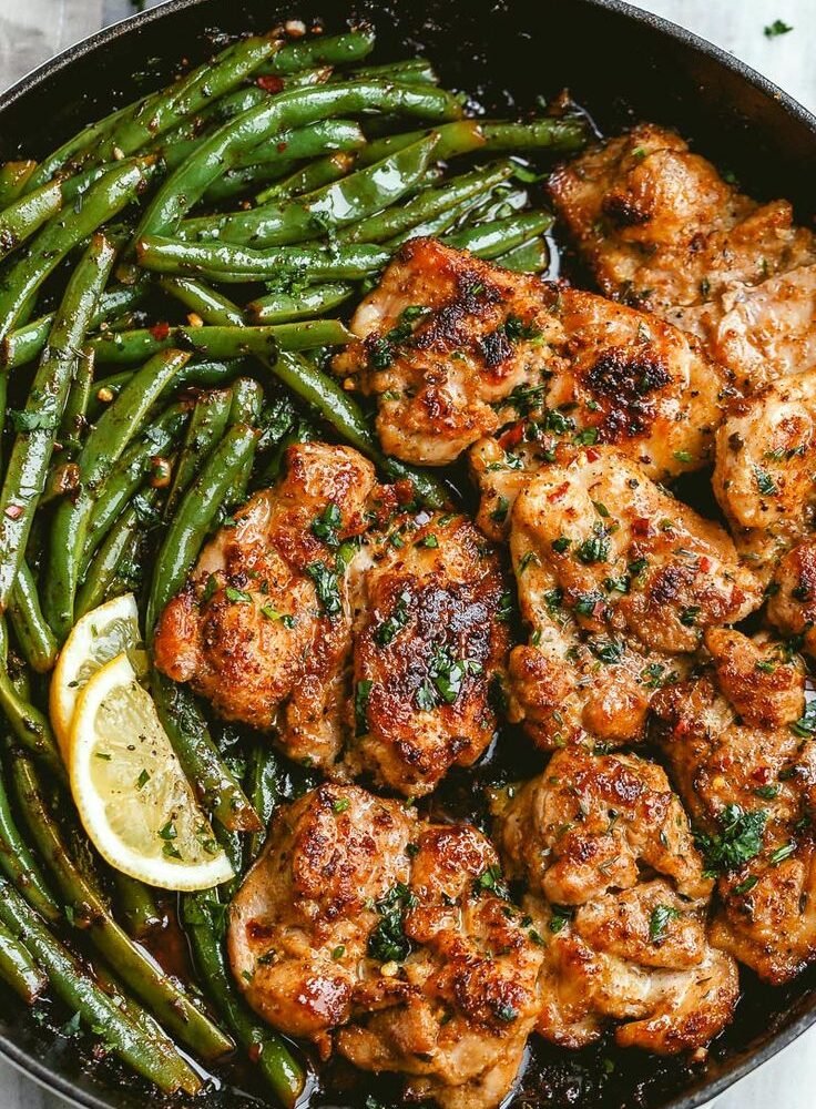 Garlic Butter Lemon Chicken!