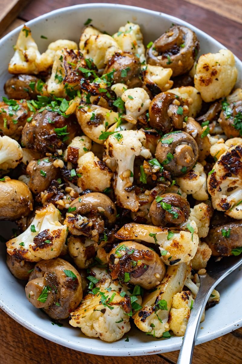 Skillet Butter and Garlic Mushrooms and Cauliflower